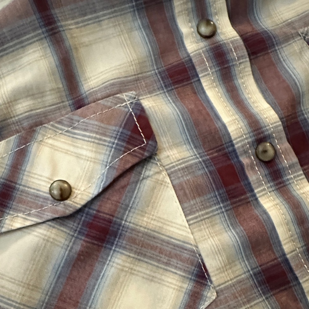Pendleton Women’s Plaid Frontier Short Sleeve Pearl Snap - Picture 3 of 6